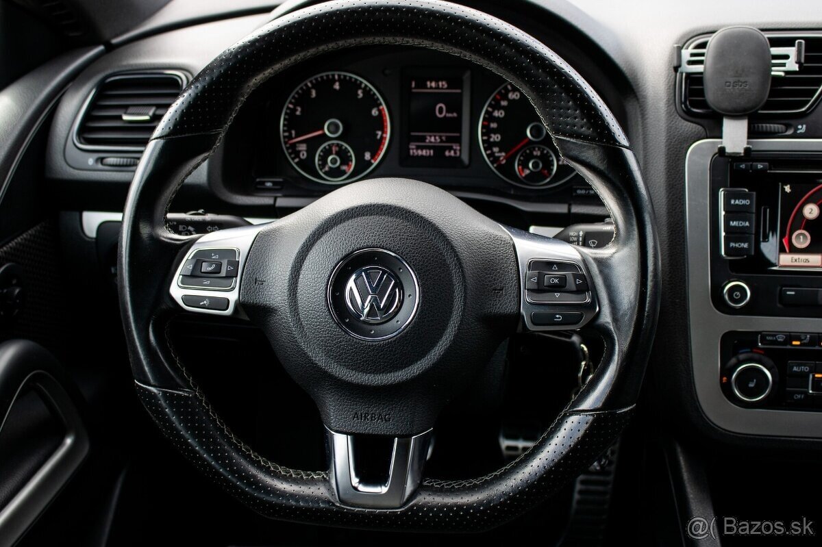 Volkswagen Scirocco 1.4TSI 2010 - 10