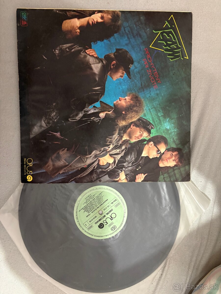 Predám staré gramorádio + platne - 10