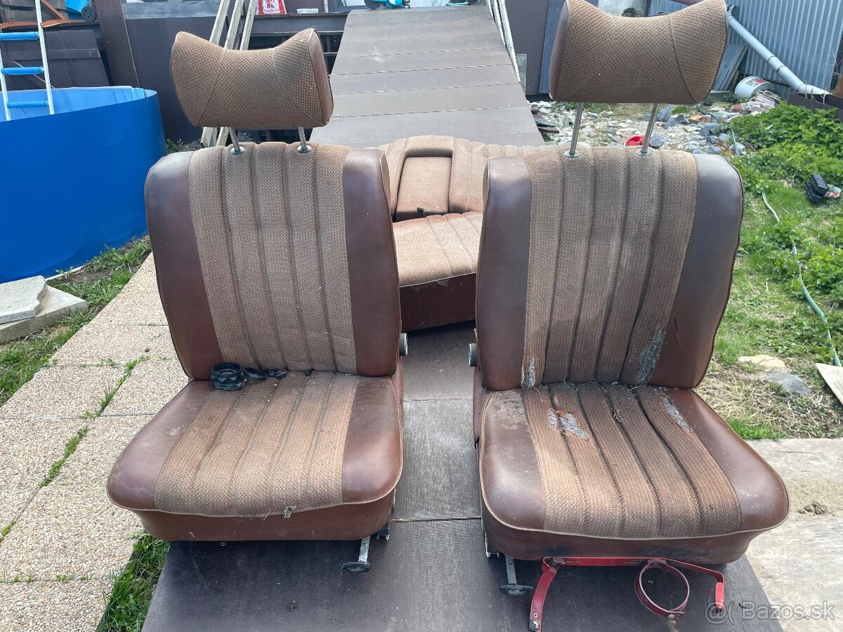 W114 w115 200D 1974 - 10