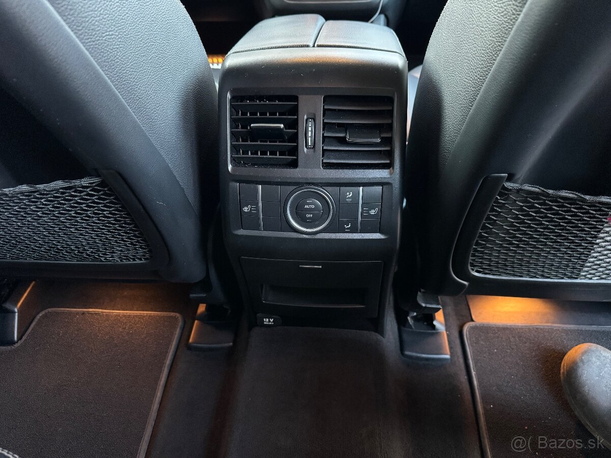 Mercedes-Benz ML350 - 10