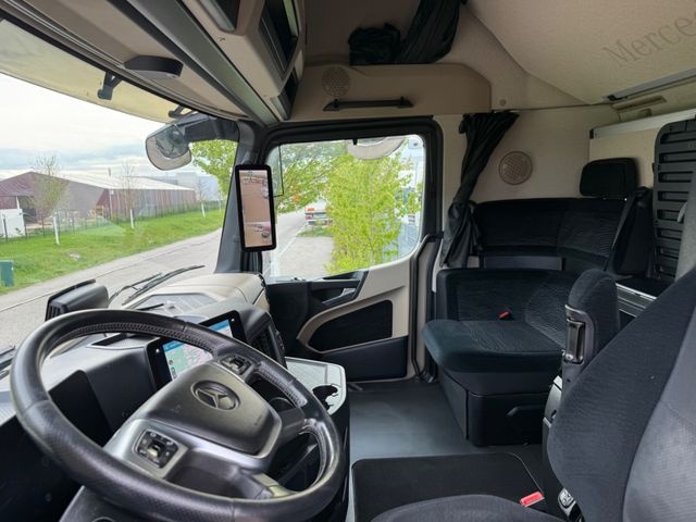 Mercedes-Benz Actros 2551 BDF - 10