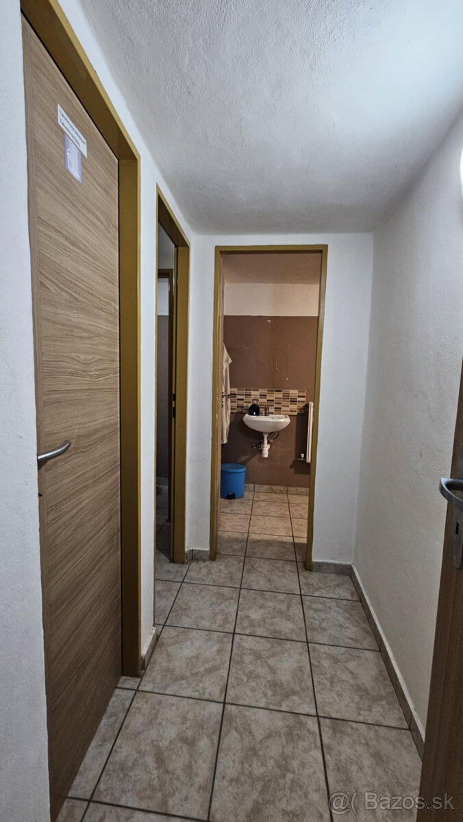 Predaj rodinného domu v obci Gemer. - 10