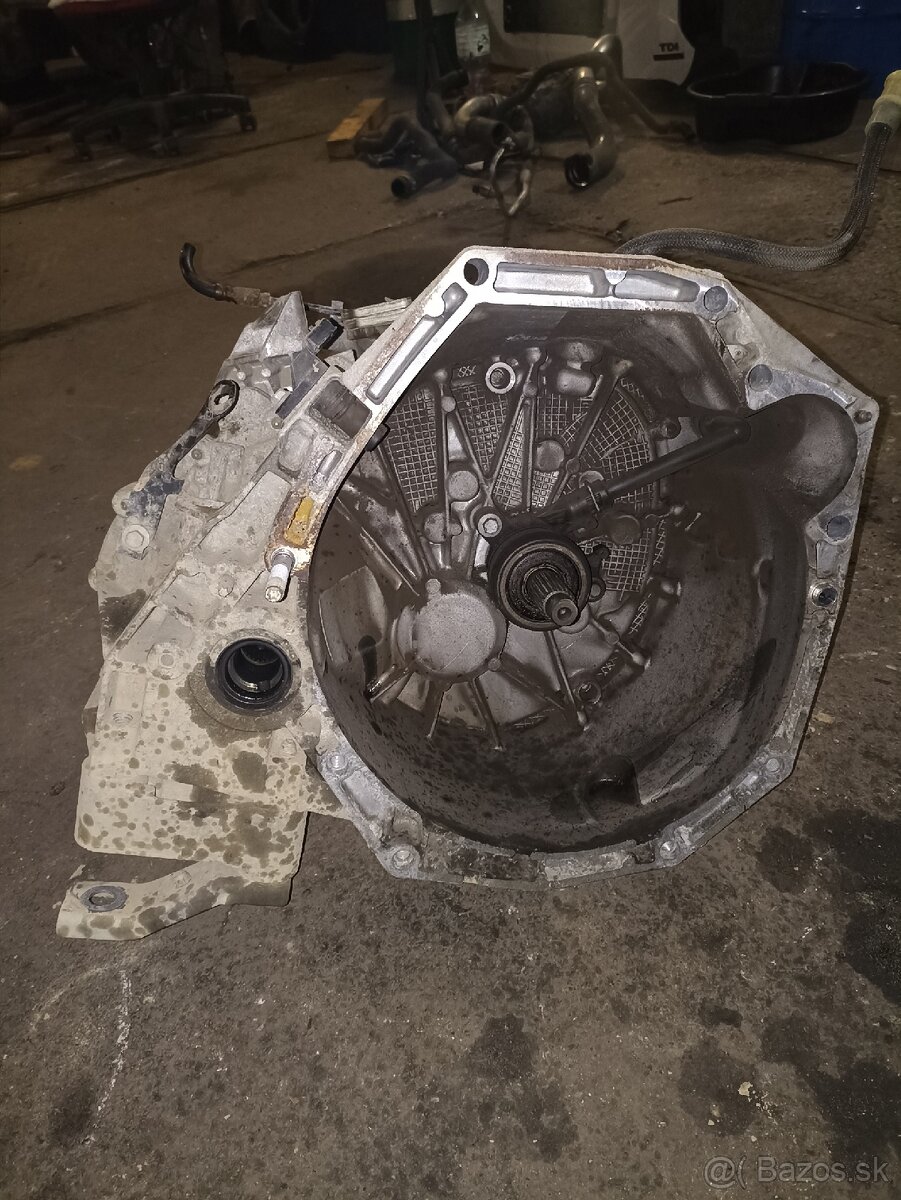 Predám diely z Dacia Duster 1.5dci na - 10