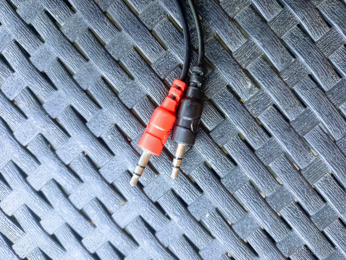 Herné slúchatka s mikrofónom - 10