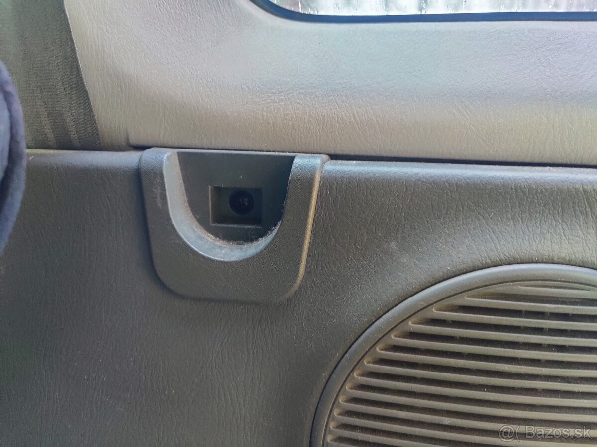 Roleta batožinového priestoru CRV - 10