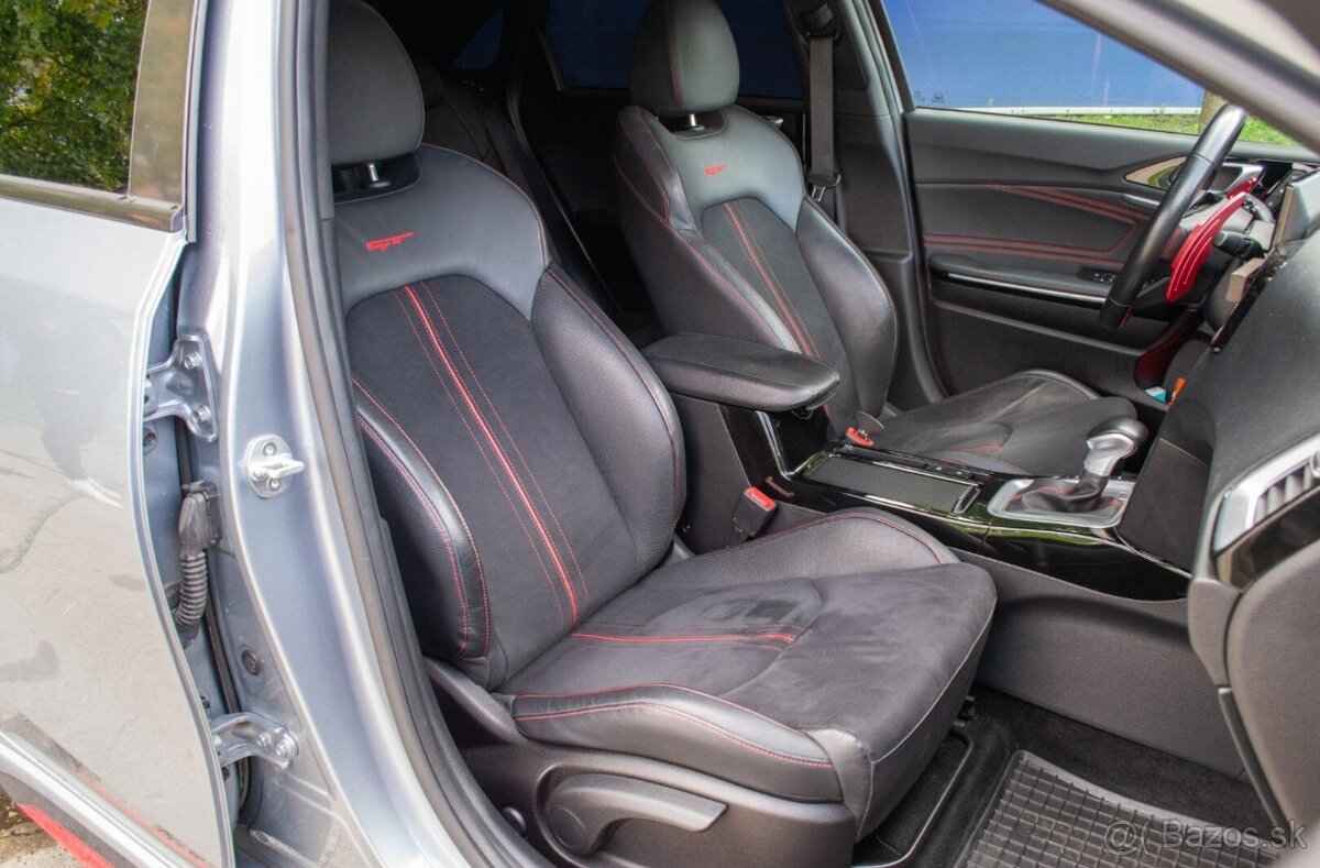 Kia Ceed GT 1.6 T-GDI ZÁRUKA - 10
