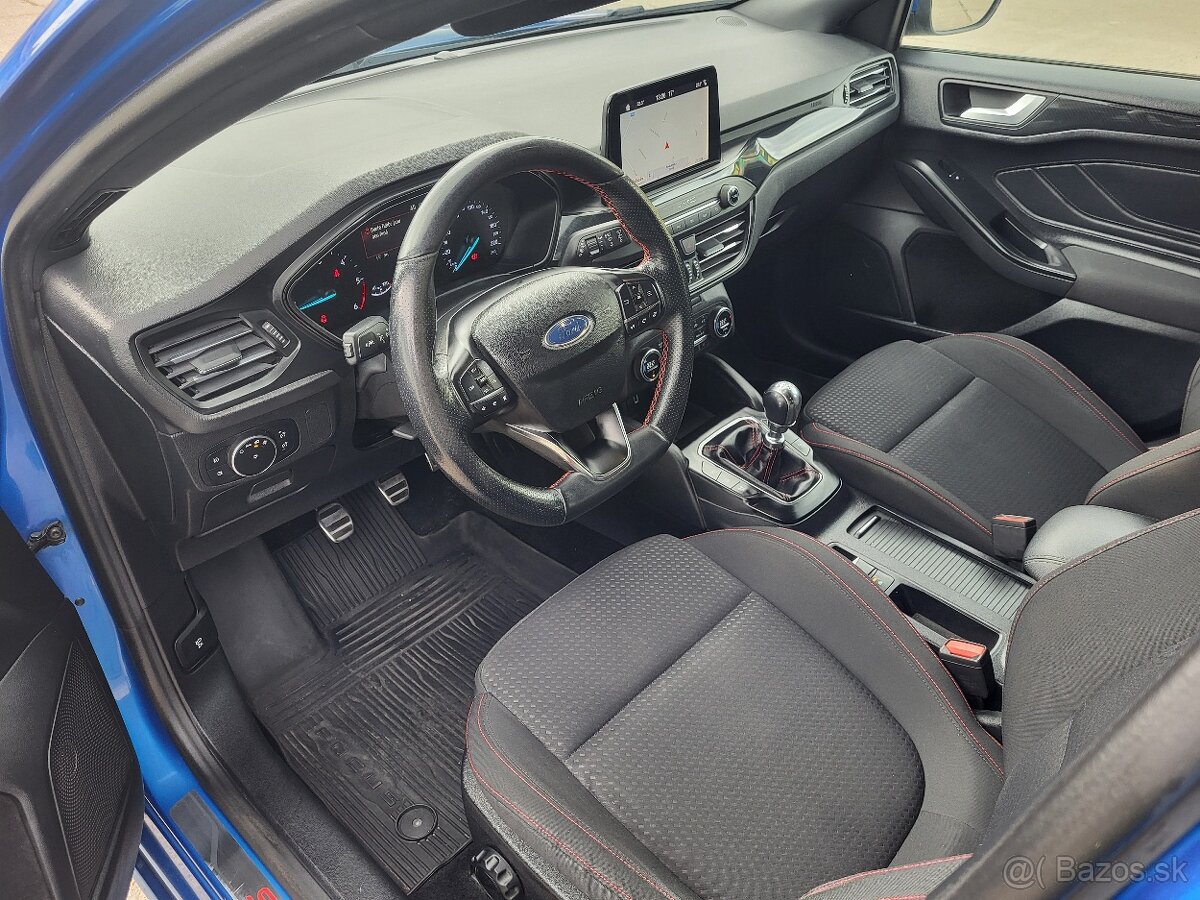 Ford Focus ST.line - 10