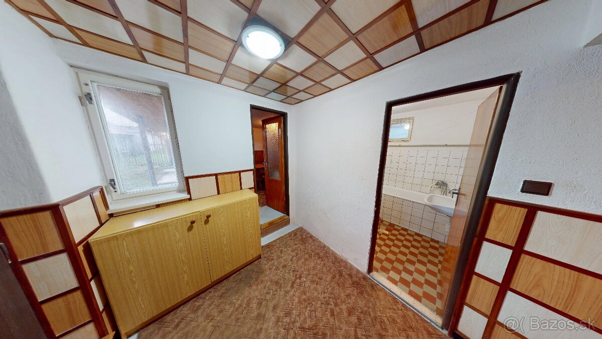 Rodinný dom v obci Bojná - 10