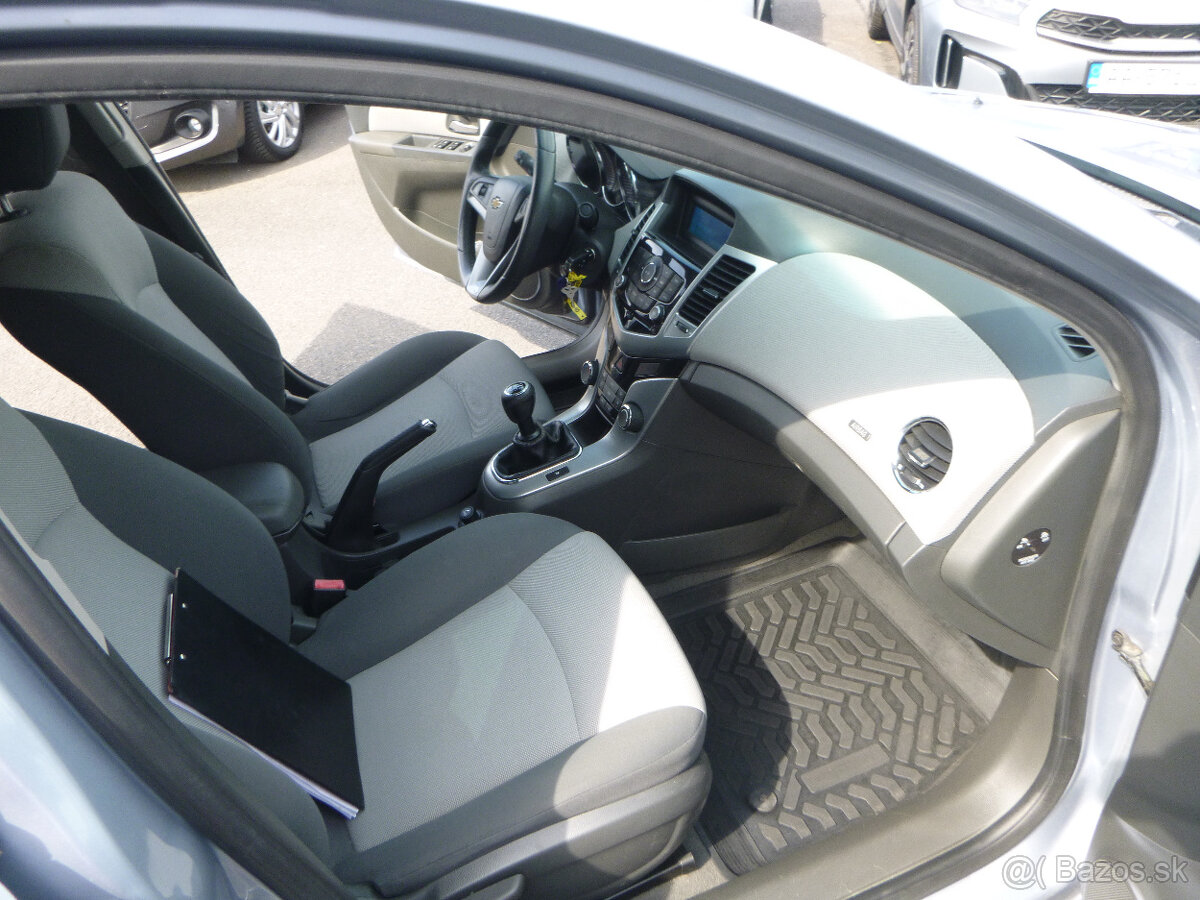 Chevrolet Cruze 2,0Tdi 150Ps 2010 - 10