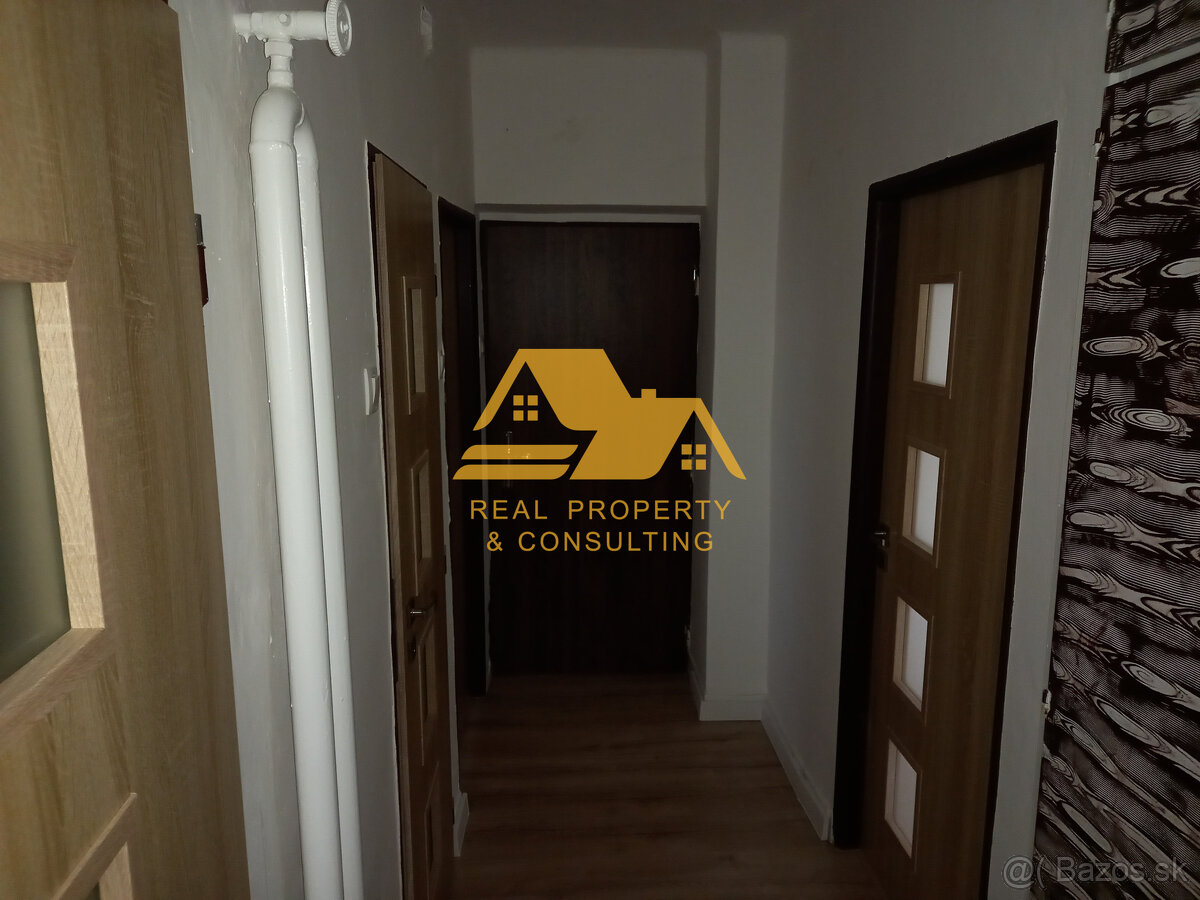 Predám 3 izbový byt s balkónom v obci Selice - 10