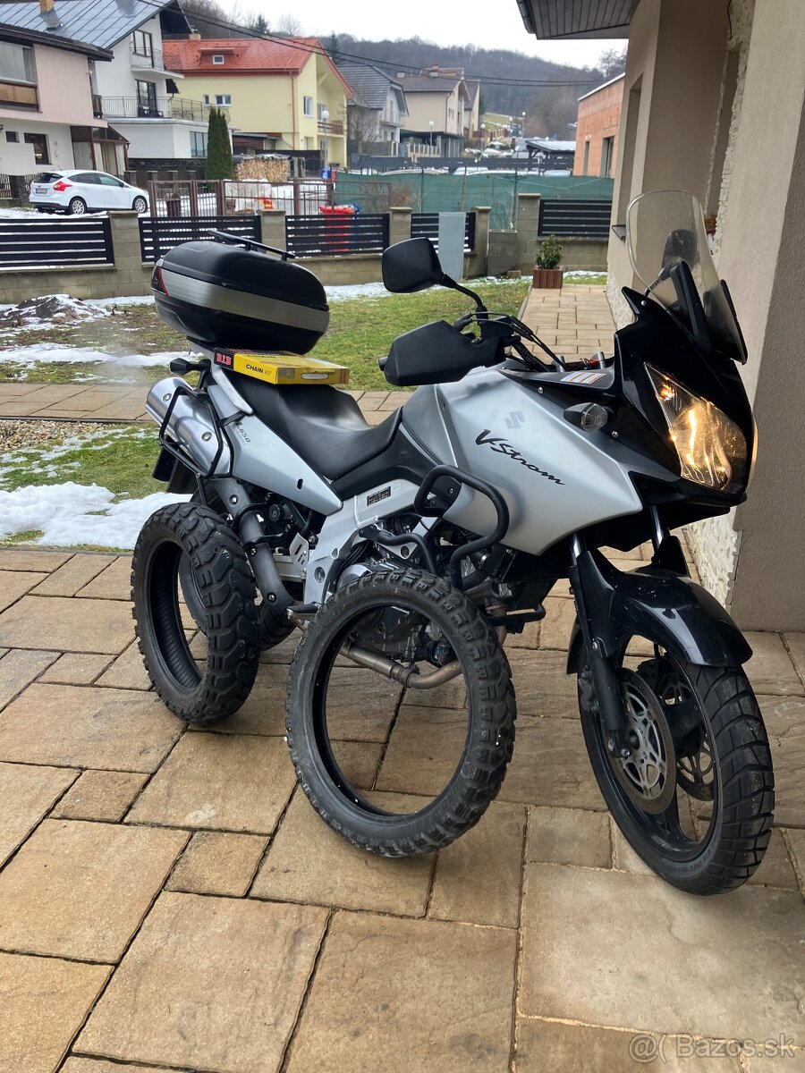 Predám Suzuki v-strom - 10
