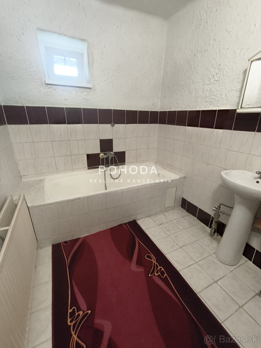 Rodinný dom s pozemkom 983m2 len 24km od Košíc - 10