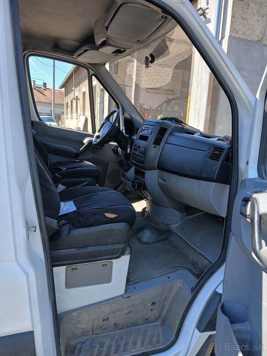 Mercedes Sprinter valník 310 cdi - 10