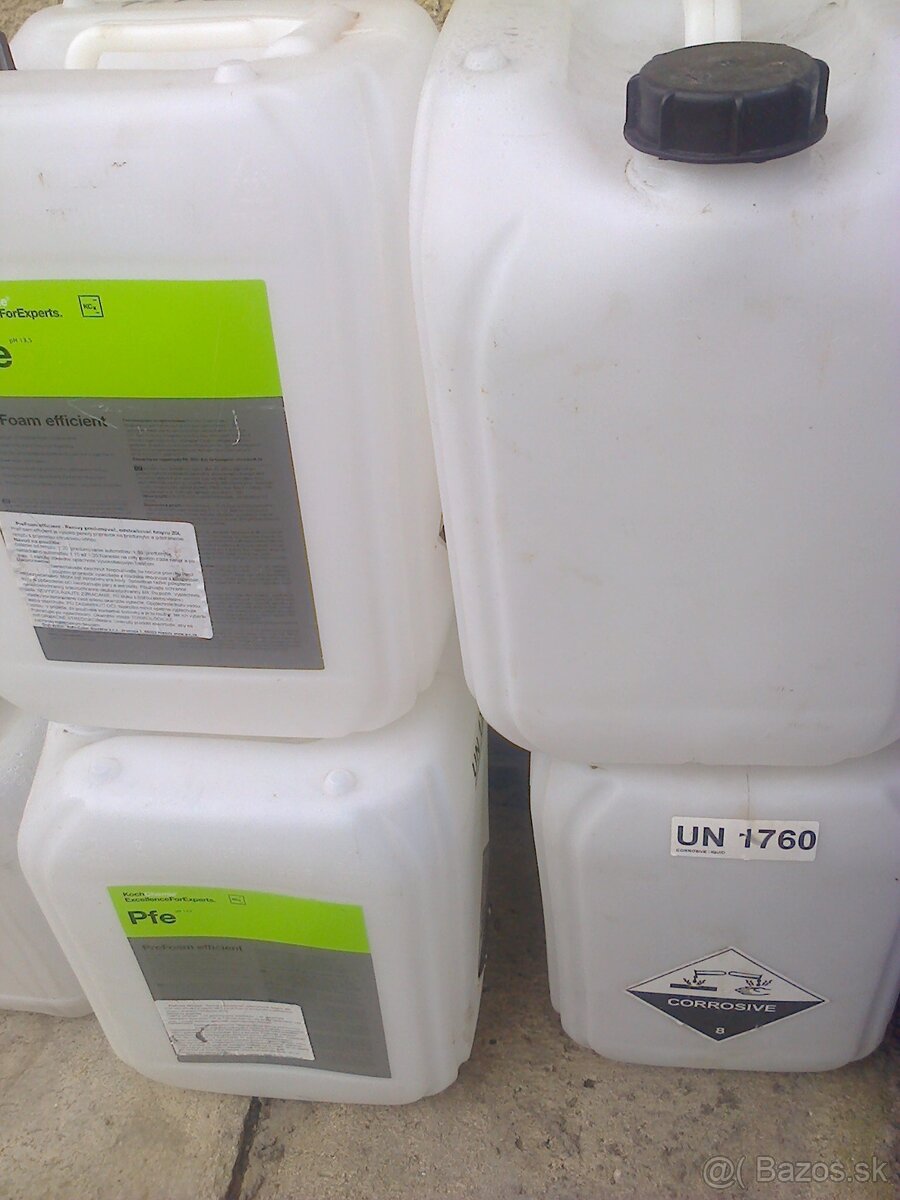 Bandasky , vedierka , poháre, rebrík.... - 10