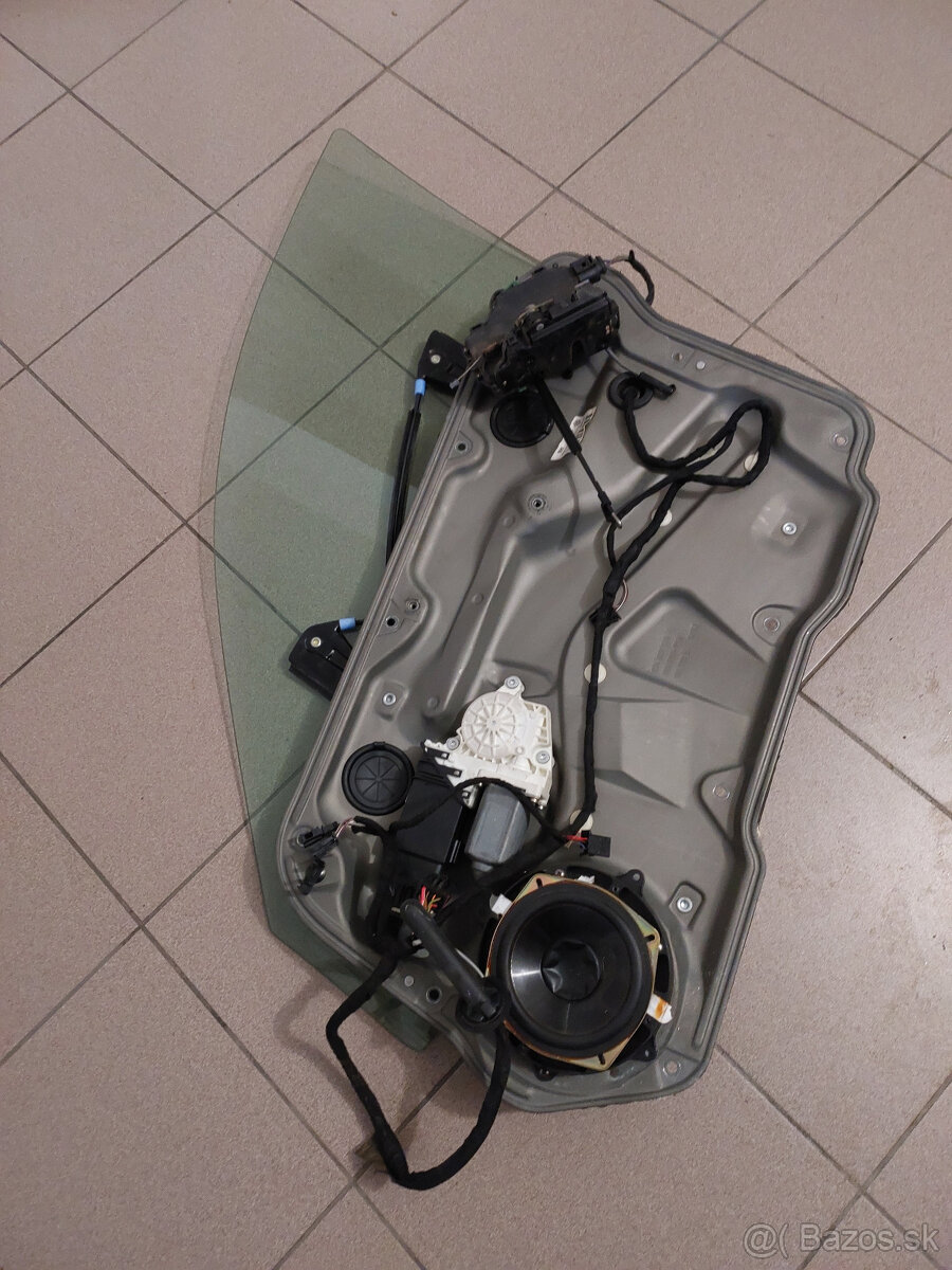 Vw Golf 4 okno plus Sťahovanie - 10