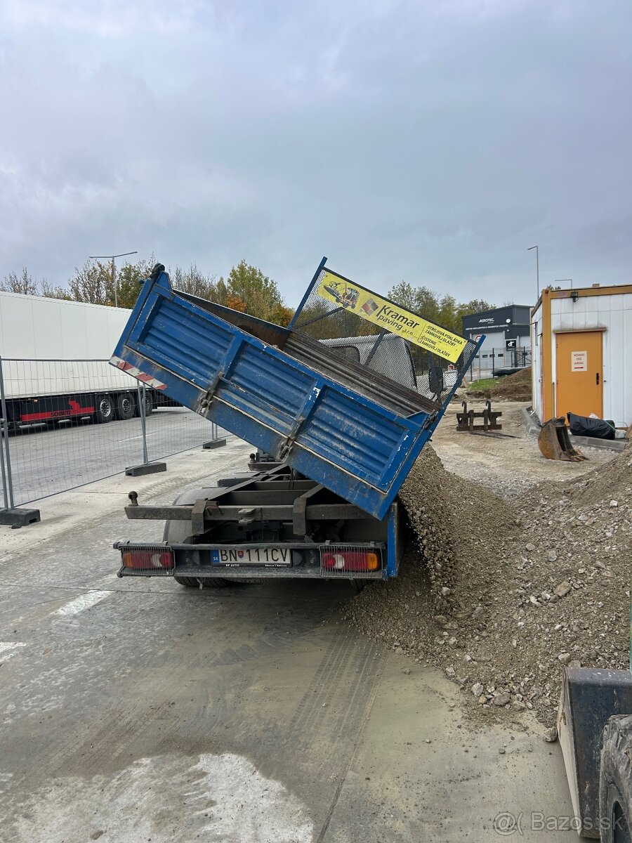 Strojová pokladka/ukladanie zámkovej dlažby TOP - 10