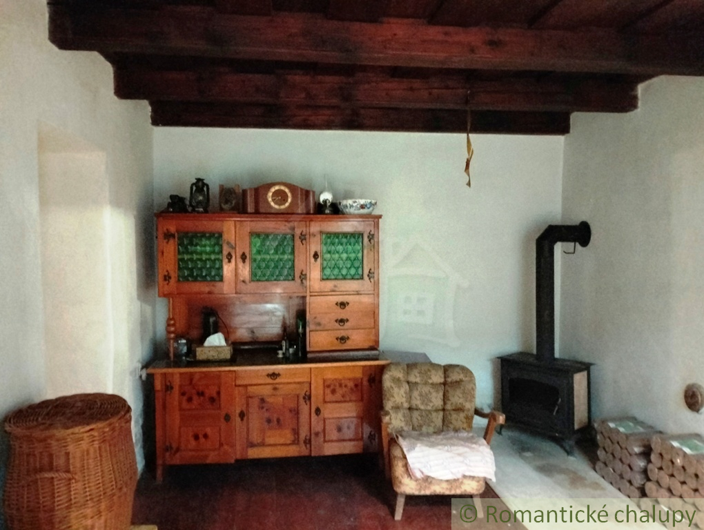 Vidiecka dvojpodlažná chalupa v katastri obce Lubina na pr - 10