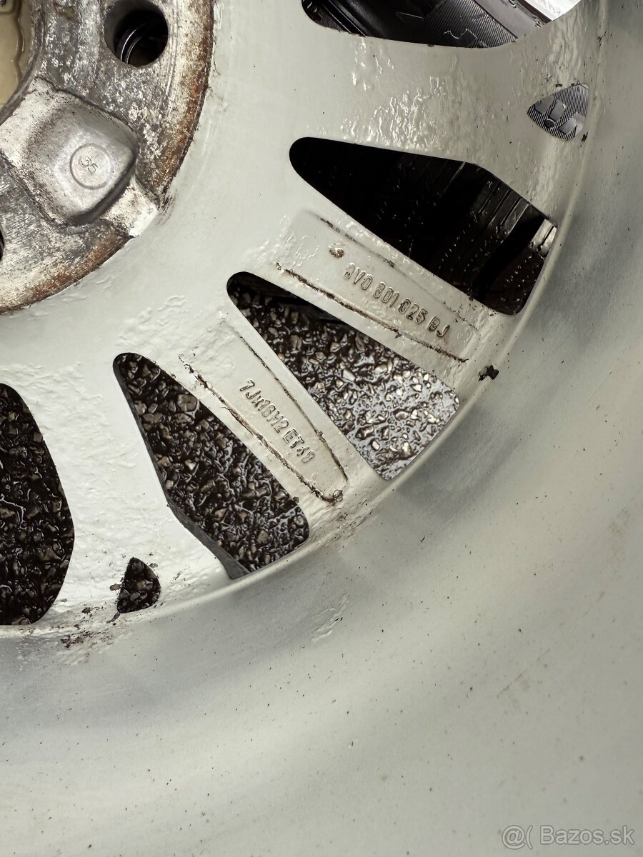 Hlinikove kolesa Audi - 10