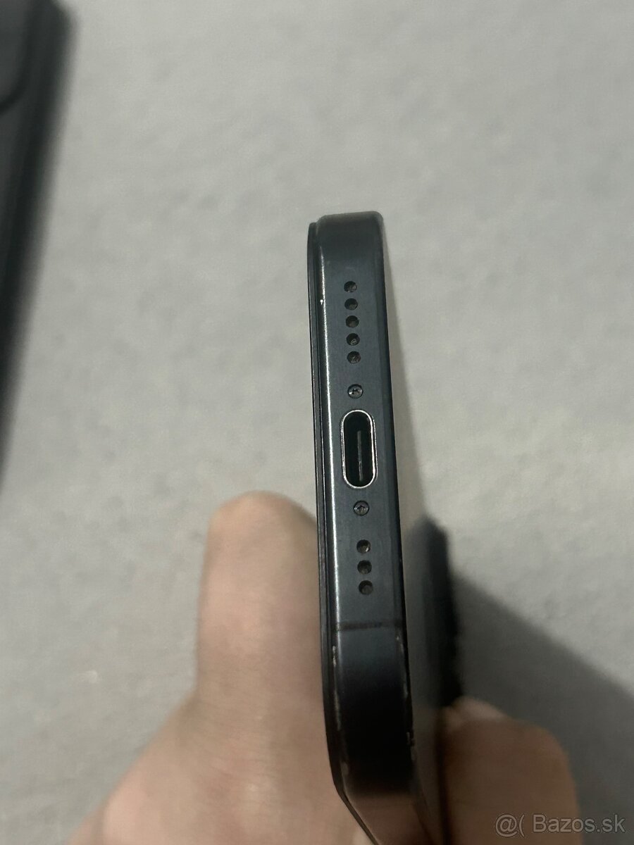 Predám Apple IPhone 15 PRO 128GB Black Titanium - 10