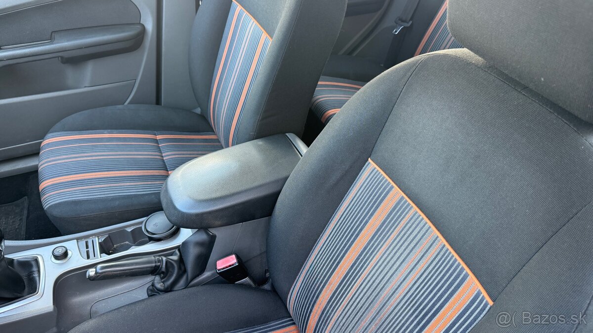 Ford Focus Kombi 1.6 16V Duratec Trend - 10