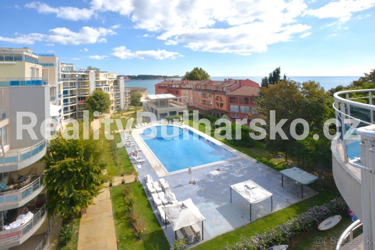 K prodeji velmi prostorný třípokojový apartmán 3+kk 114m2 - 10