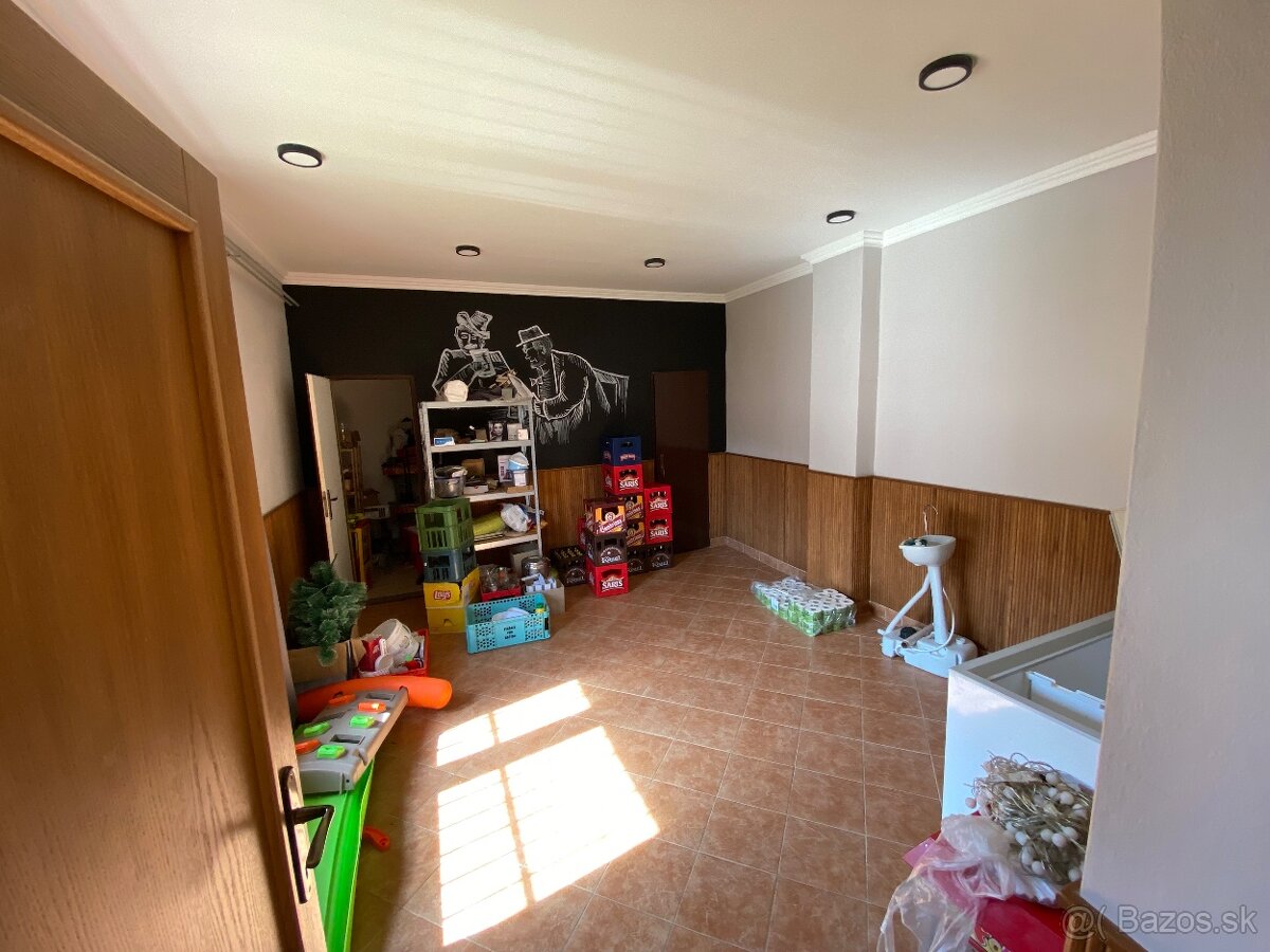 Budova na predaj - 10