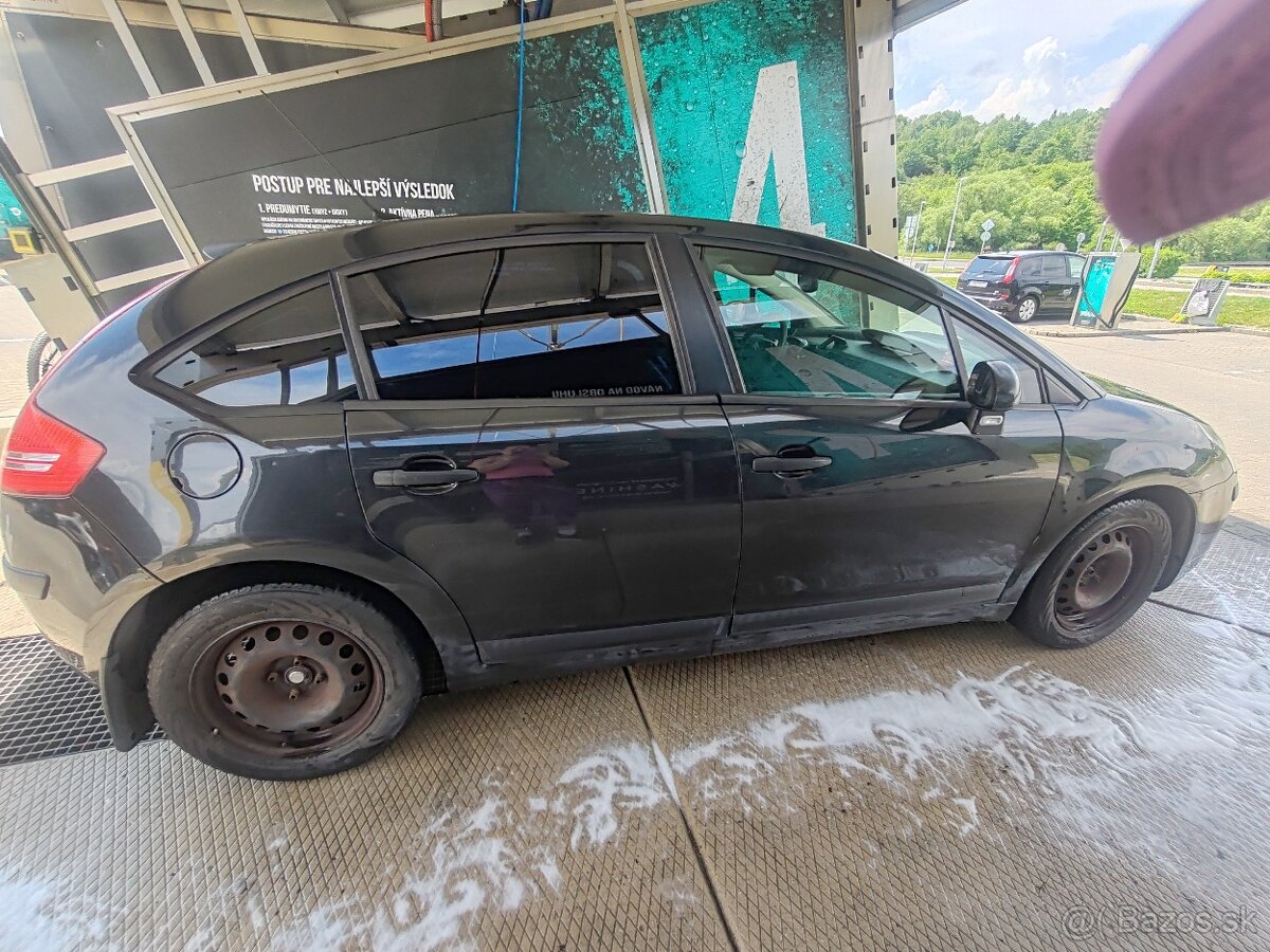 Predám verného citronika C4 – ešte má chuť jazdiť - 10