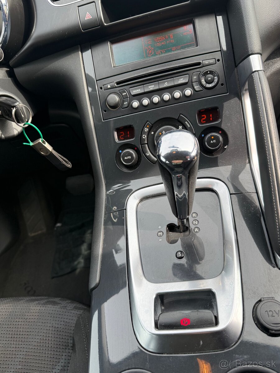 Peugeot 3008 1.6 HDI - 10