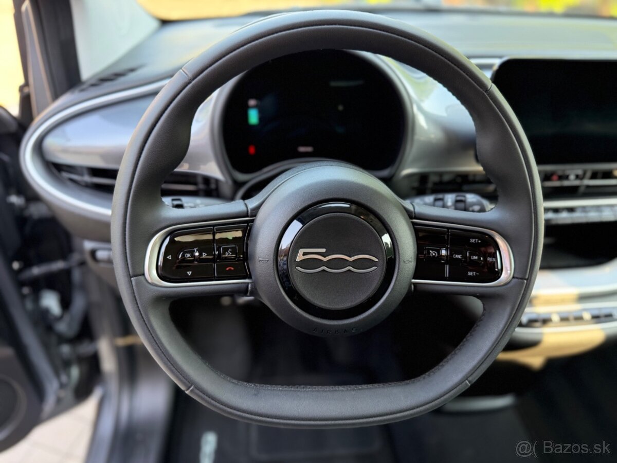 Fiat 500e - 10