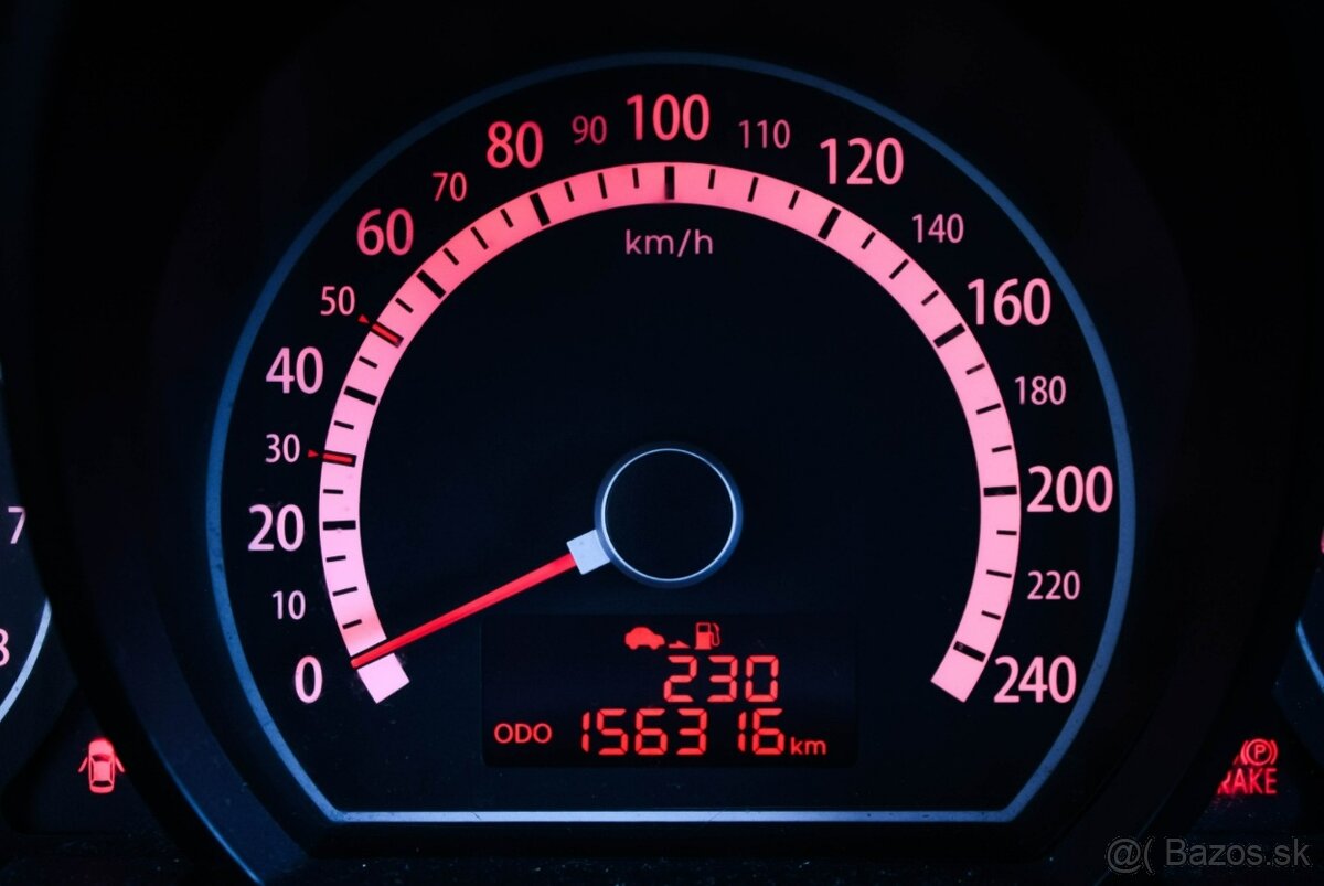 Kia Cee´d SW 1.4 CVVT 16V LX - 10