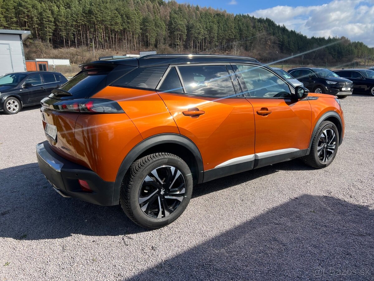 Peugeot 2008 1.2 PureTech 130 GT EAT8 - 10