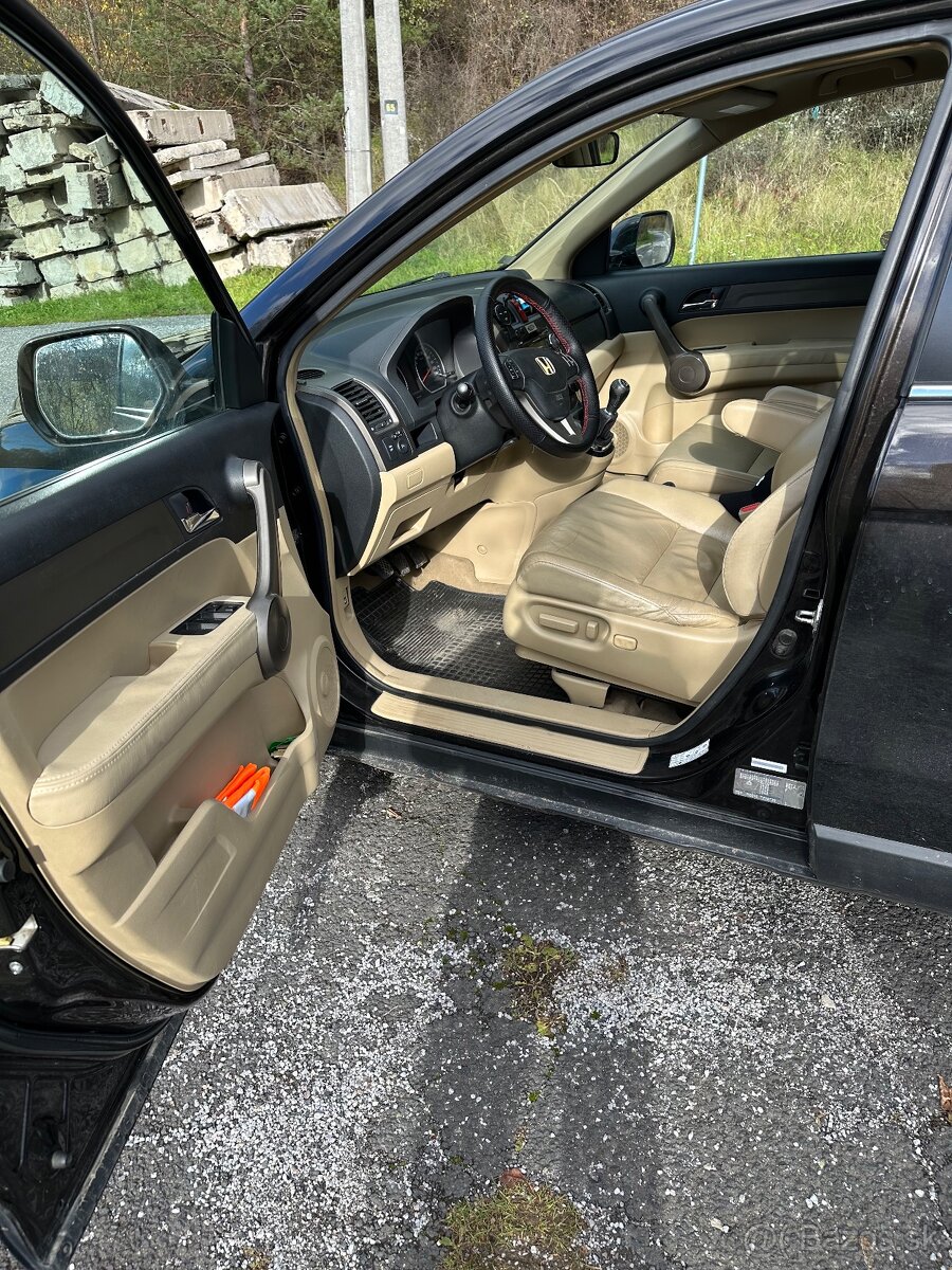 Honda CR-V 2.2 CDTi - 10