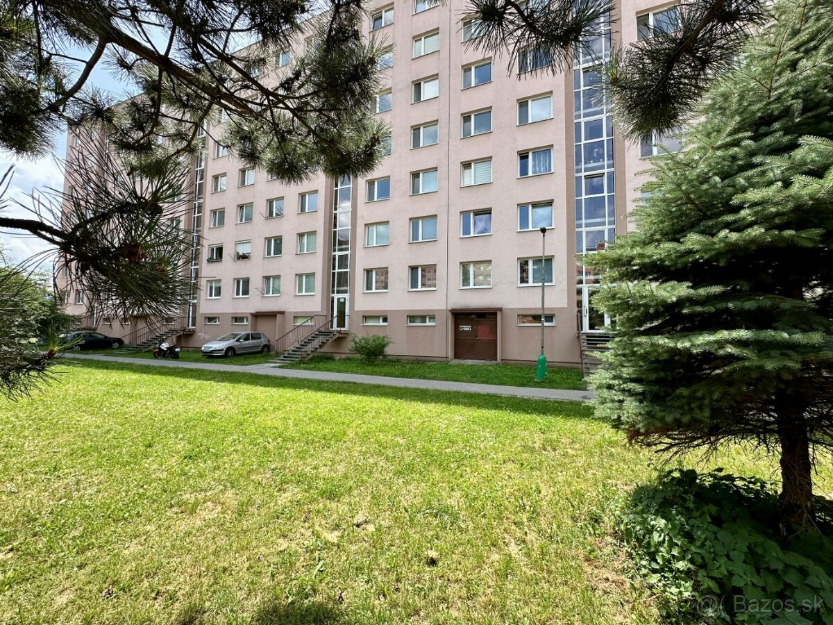 PREDAJ 3 izbový byt 70 m2 ul. Ľ. Ondrejova sídl. Zapotôčky - 10