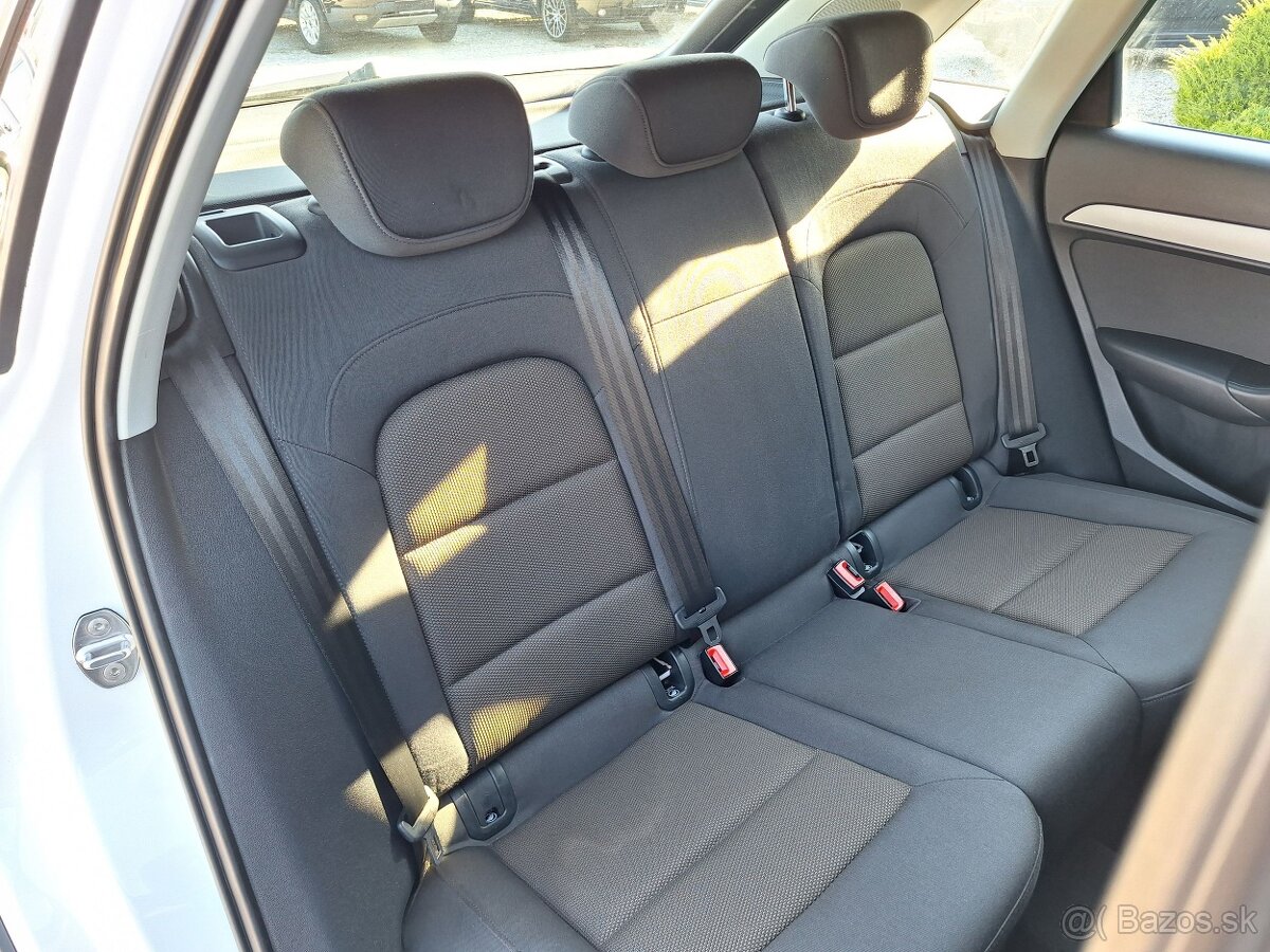 Audi Q3, 2,0TDi TOP STAV, 1.majitel - 10