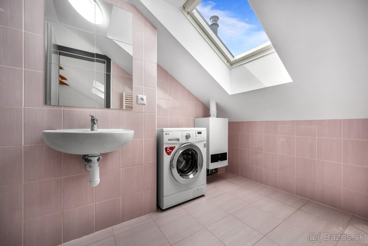 Podkrovný 1-izb. byt 48m2 s parkovacím miestom v Hamuliakove - 10