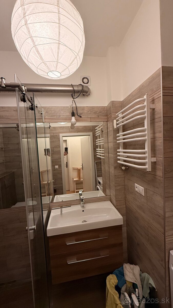 3i byt grosslingova - 10