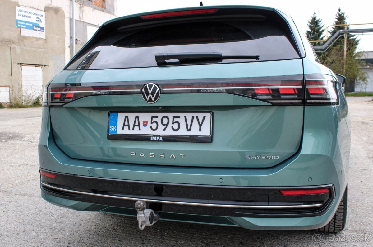 Volkswagen Passat Variant 1.5 TSI eHybrid ELEGANCE - 10