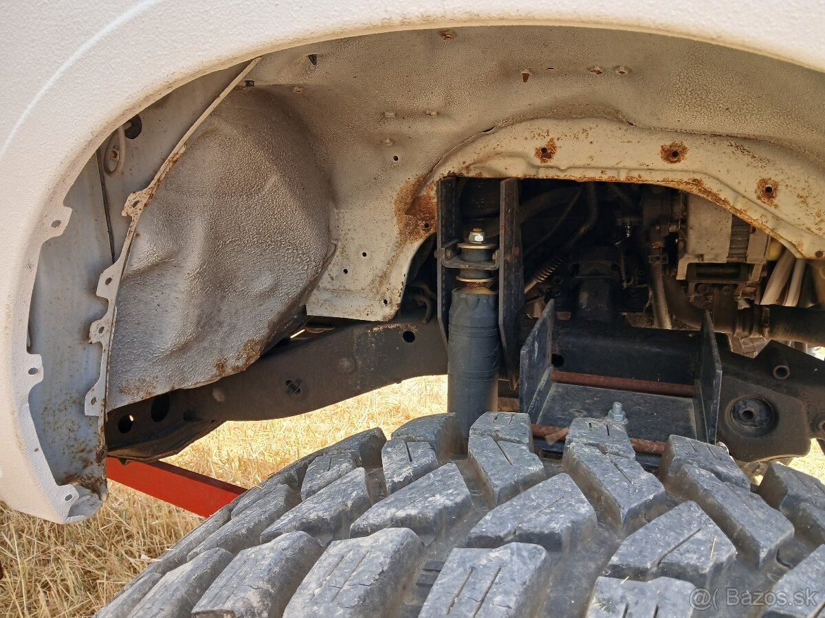 Opel CAMPO 4x4 3.1 Td možná výmena - 10