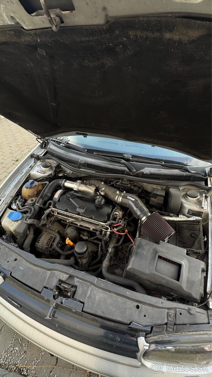 Volkswagen Golf IV 1.9 TDI 96kW – 6 kvalt, manuál - 10