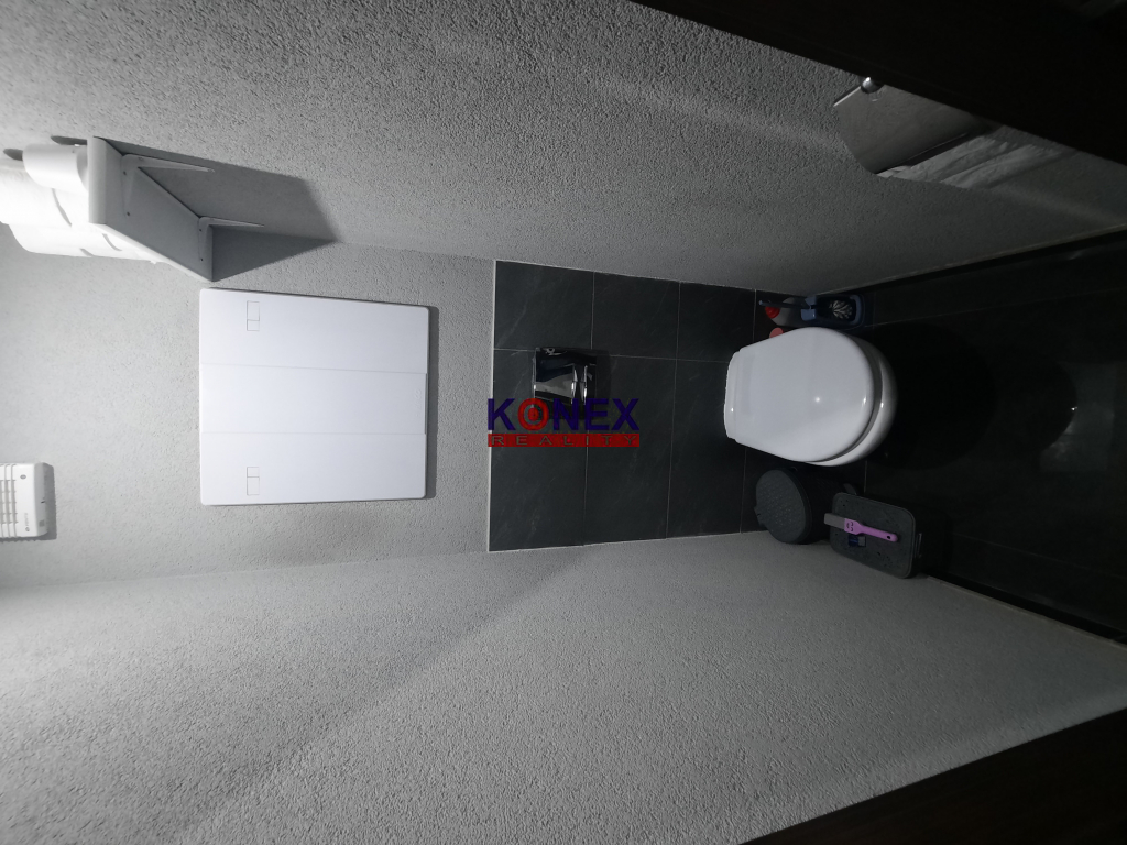 NOVINKA Zrekonštruovaný 3-izbový byt MICHALOVCE - 10