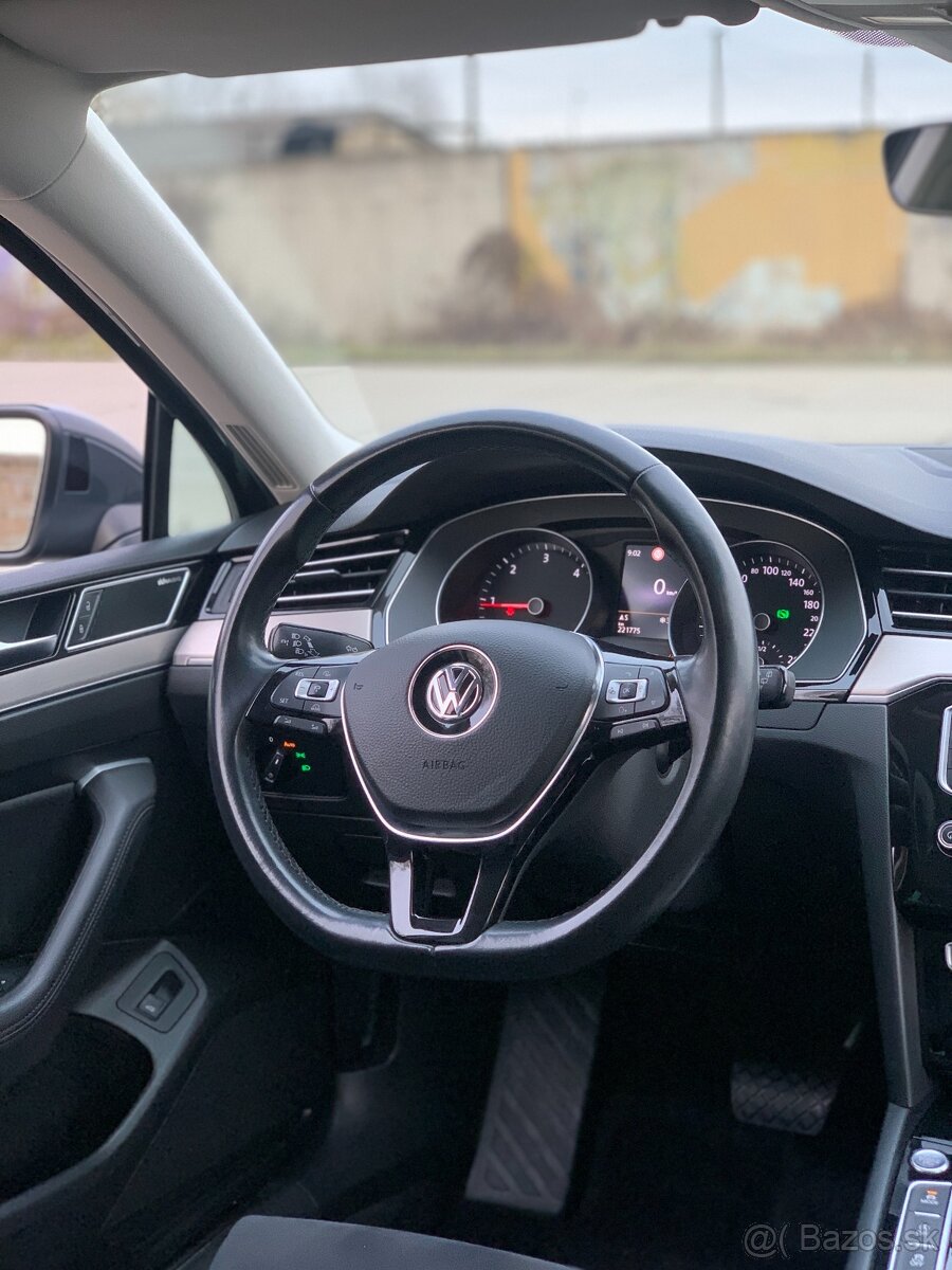 VW Passat Highline 2015 2.0bitdi DSG 300ps 4motion 360° - 10