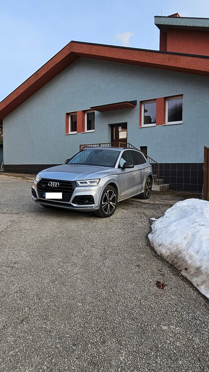 Audi Q5 3.0TFSI quattro 260kW 101tis km Tiptronic r.v.2018 - 10