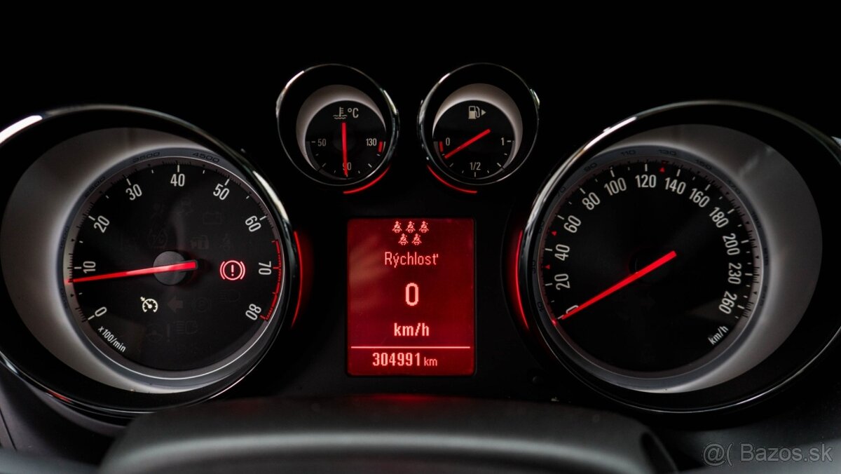 Opel Zafira Tourer 1.4 Benzín + LPG - 10