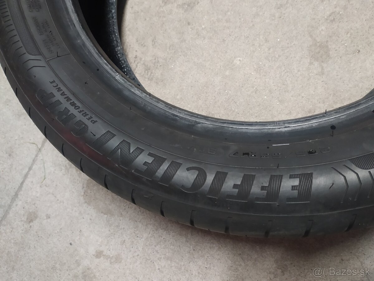 GOODYEAR Efficientgrip Performance 205/55 R17 - 10