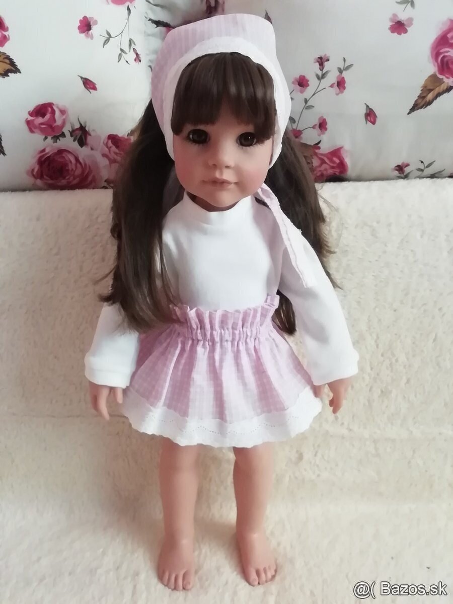 Babika Gotz Hannah s oblecenim - 10