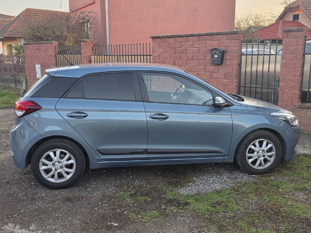 Hyundai I20 1.25i / 140 tisíc KM / 2016 / TOP stav - 10