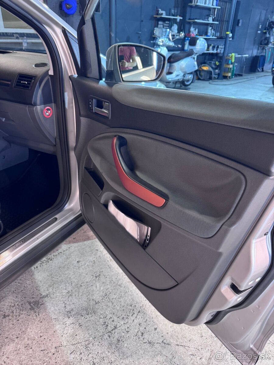 Ford Kuga 2.0 TDCi DPF Trend 2WD - 10