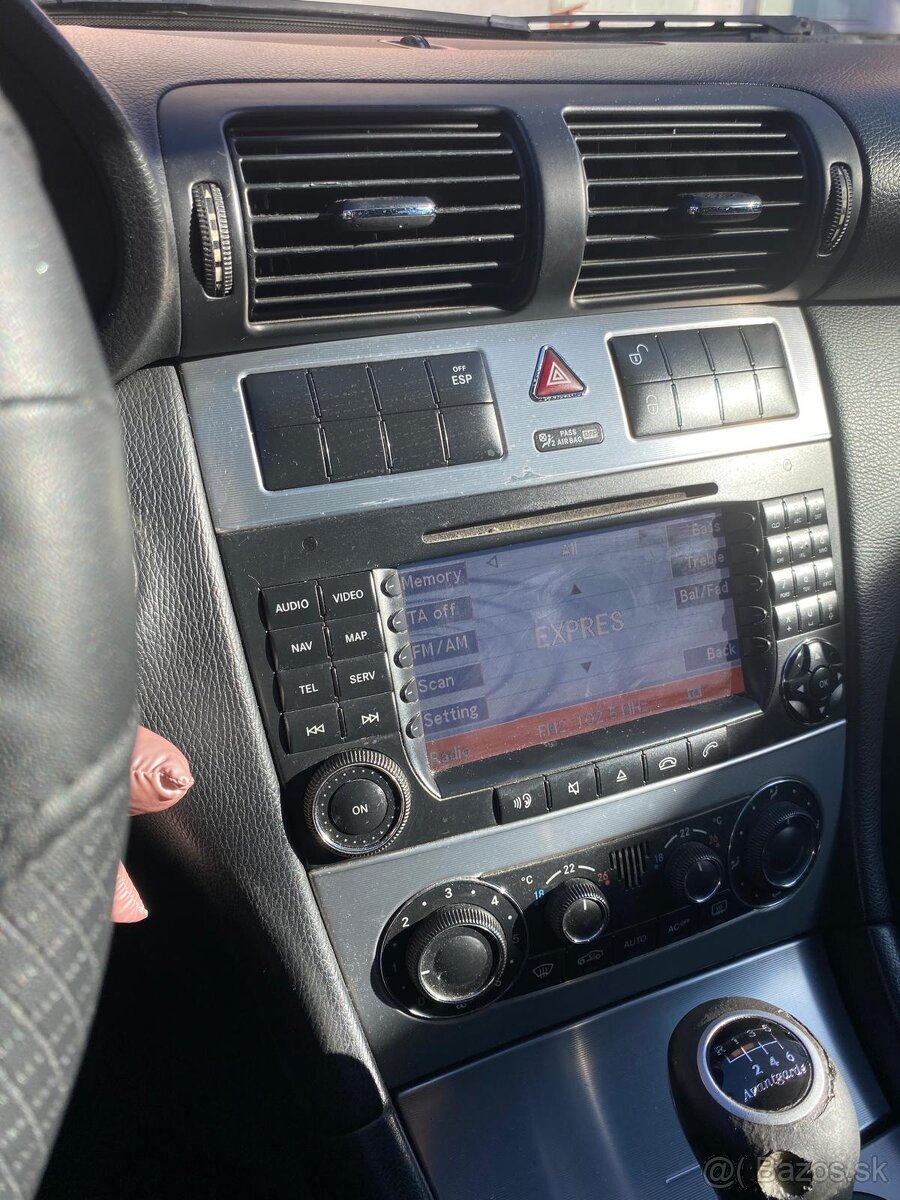 Mercedes-Benz C 220 CDI - 10