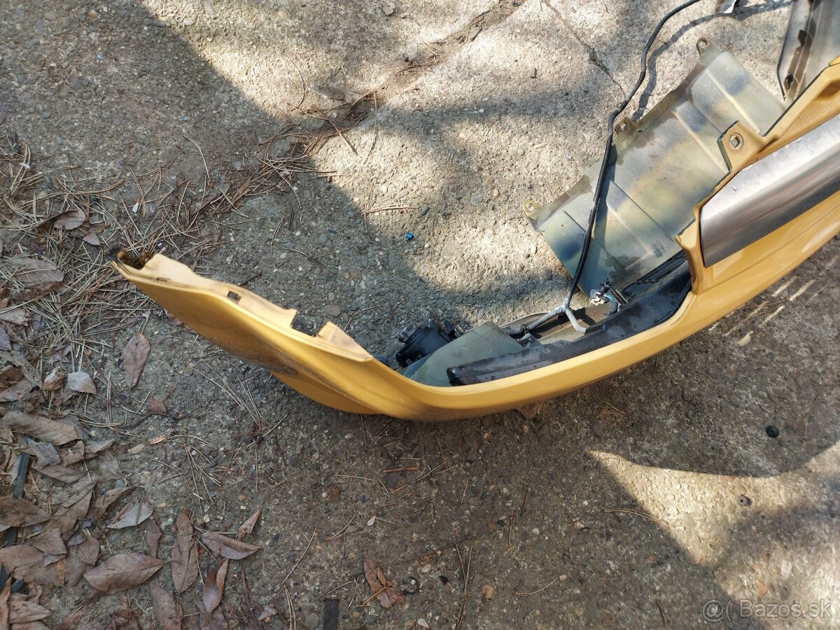 OPEL TIGRA B TWINTOP CABRIO - přední nárazník - 10