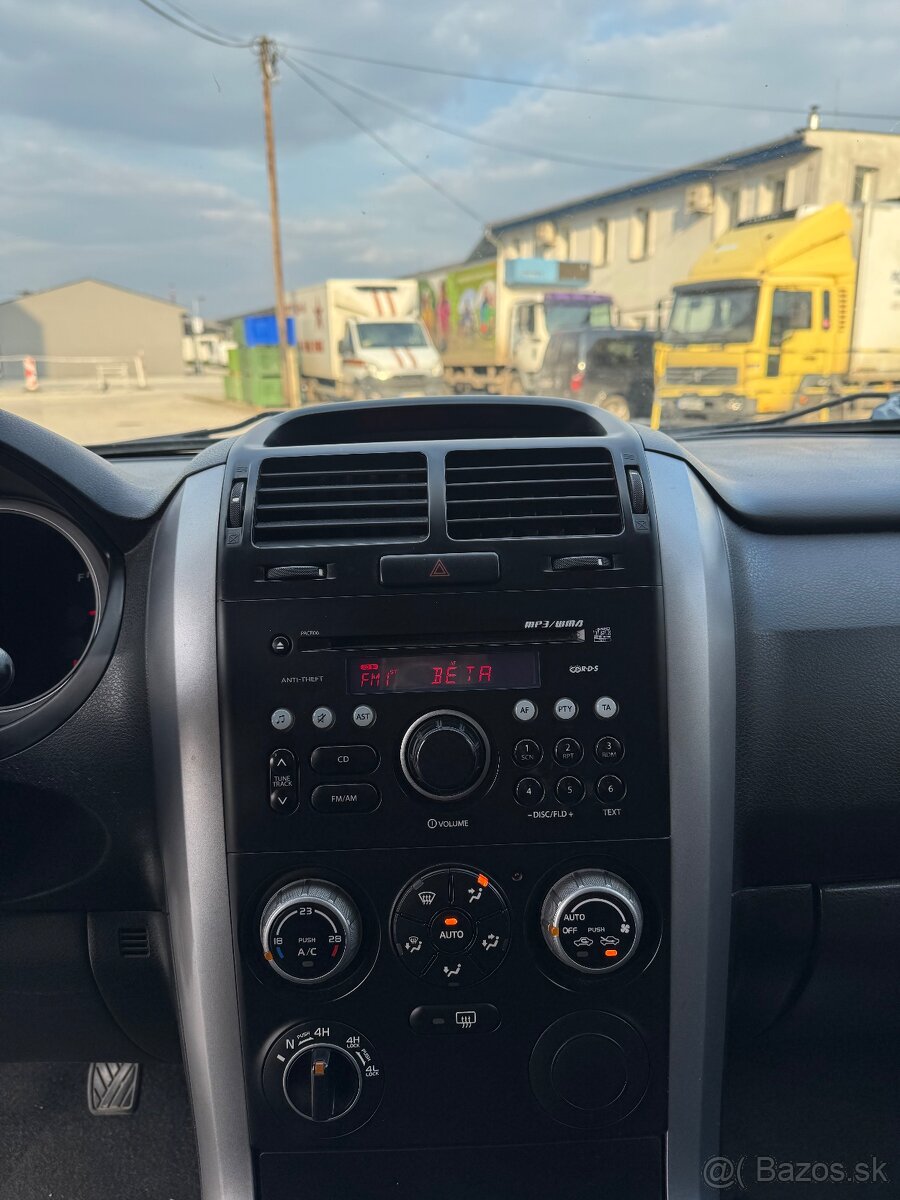 Suzuki grand vitara 1.9ddis - 10